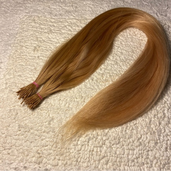 #052 HAIR EXTENSIONS I-TIP - European human hair Approxi.22” -100 pic.